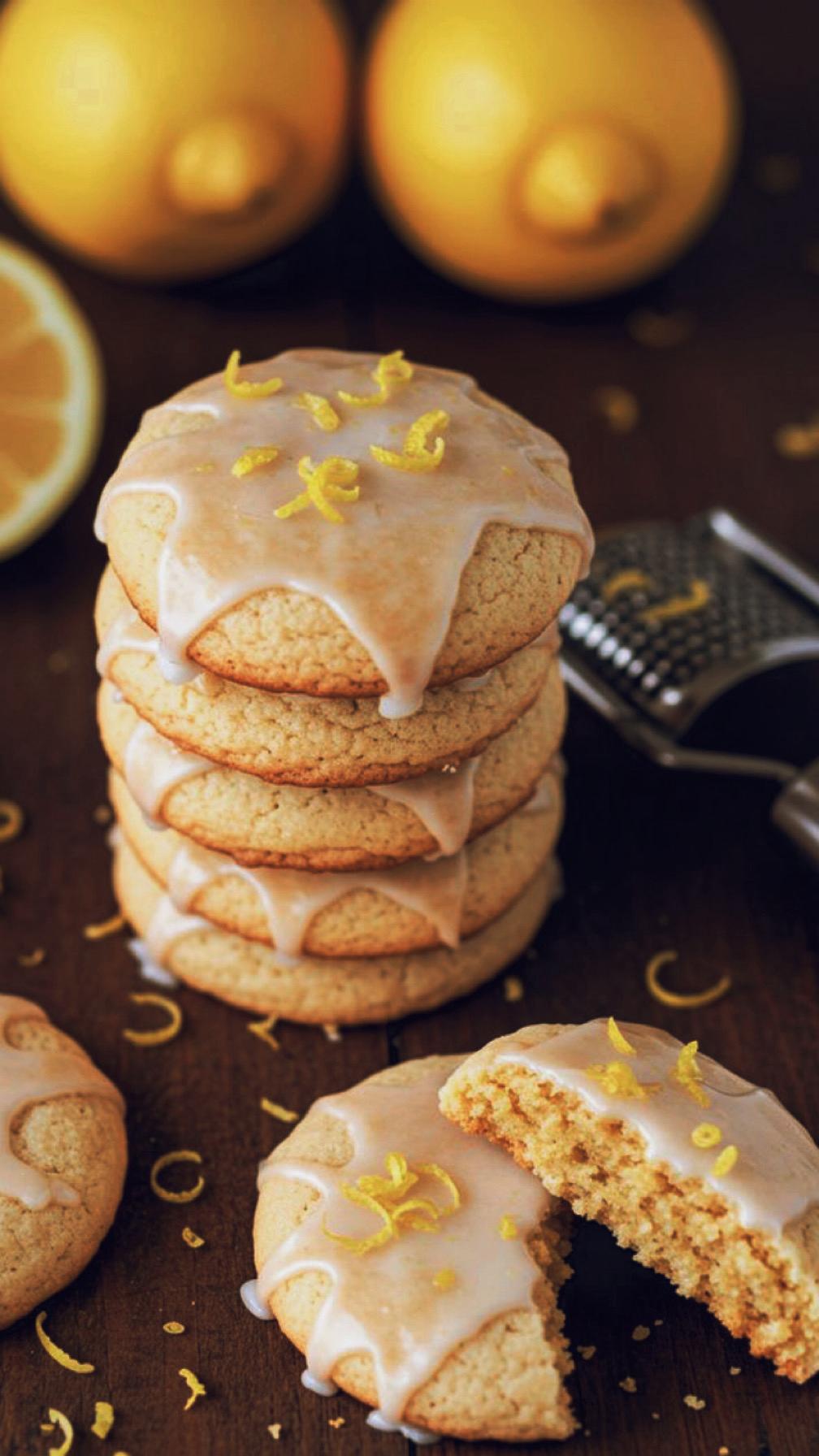Soft Cream Cheese Lemon Cookie